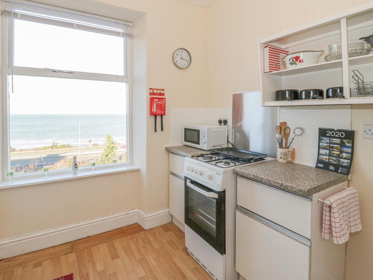 Llys Madoc, First Floor Flat Leilighet Penmaen-mawr Eksteriør bilde
