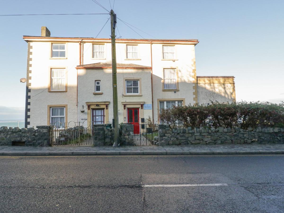 Llys Madoc, First Floor Flat Leilighet Penmaen-mawr Eksteriør bilde