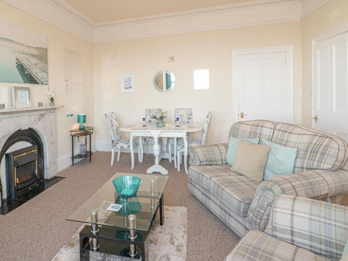 Llys Madoc, First Floor Flat Leilighet Penmaen-mawr Eksteriør bilde